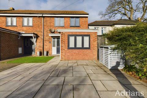 66 Widford Road, Chelmsford, CM2 8SY