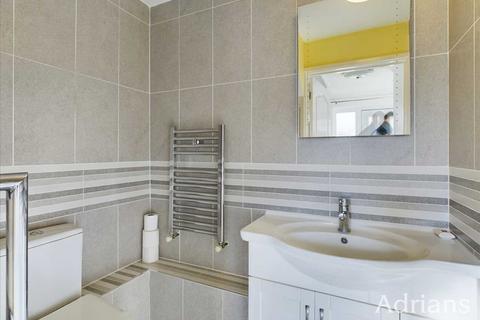 66 Widford Road, Chelmsford, CM2 8SY