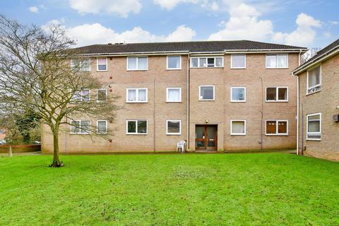 8 Basing Close, Maidstone, ME15 7UZ