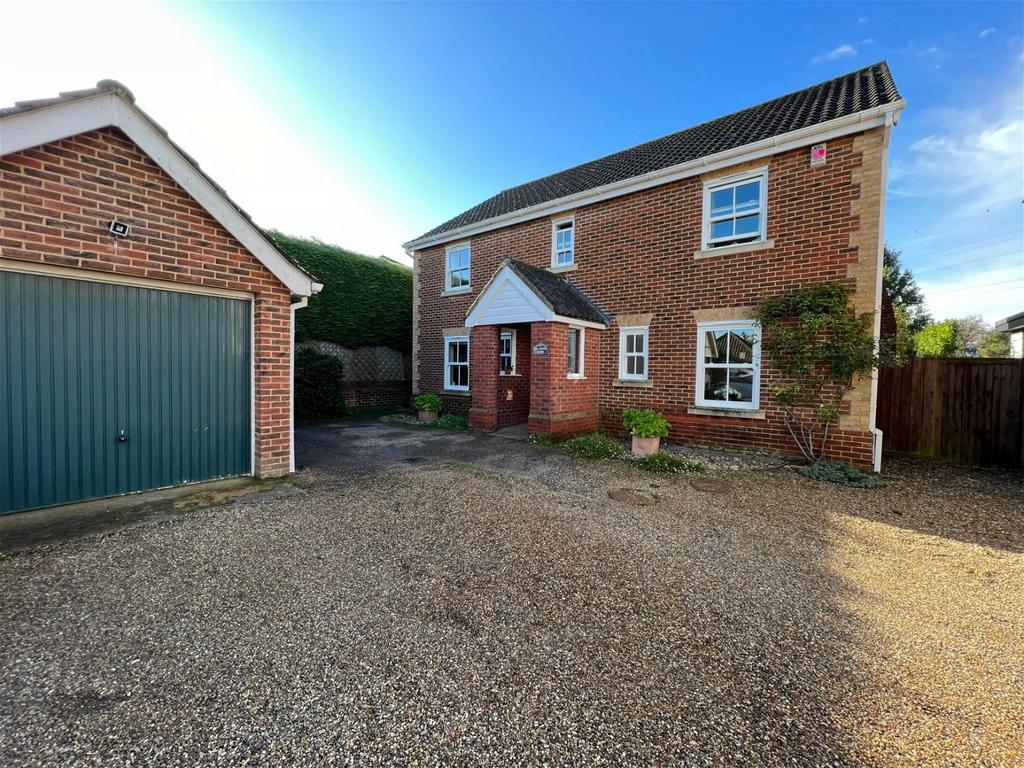 Palgrave 4 bed detached house for sale £525,000 Palgrave 4 bed detached house for sale £525,000