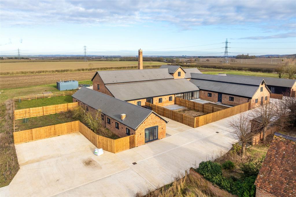 Great Hall Barns