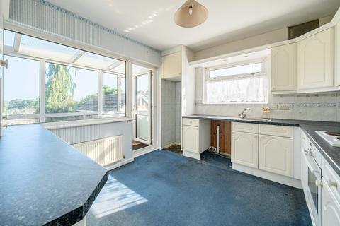 3 bedroom bungalow for sale, Curdridge Lane, Waltham Chase, Southampton, Hampshire, SO32