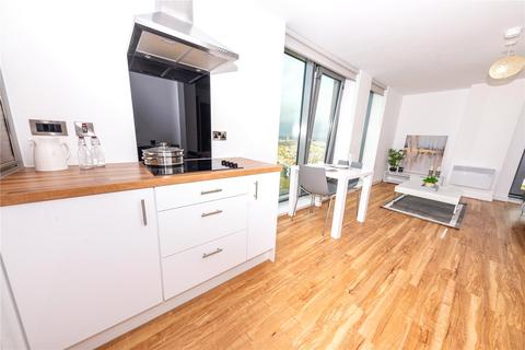 2 bedroom flat to rent, Media City, Michigan Point Tower A,, 9 Michigan Avenue, Salford, M50