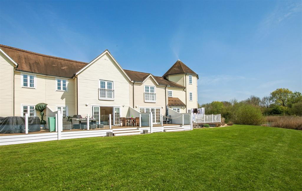 Windrush Lake 89, GL7 5TL 4 bed terraced house for sale £440,000
