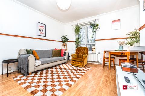 2 bedroom flat for sale, Wentwood House, Upper Clapton Road, Hackney, E5