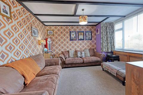 3 bedroom end of terrace house for sale, Park Lane, Lane End village, HP14
