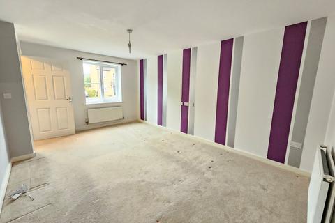 3 bedroom semi-detached house for sale, Desjardins Way, Pershore, Worcestershire, WR10