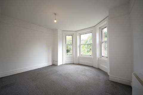 1 bedroom flat for sale, Lansdowne Road, Bournemouth,