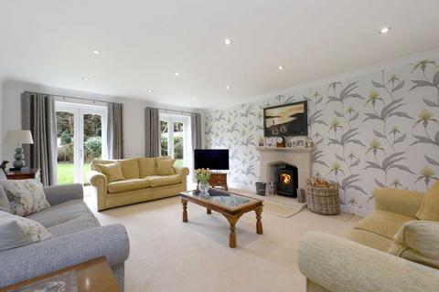 5 bedroom detached house for sale, Old Long Grove, Seer Green, HP9