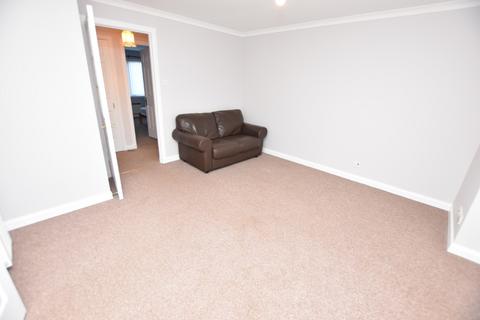 2 bedroom flat to rent, Cambrai Court, Ross-shire, Dingwall, IV15