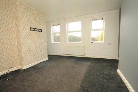 3 bedroom semi-detached house to rent, Sicey Avenue, Sheffield, S5