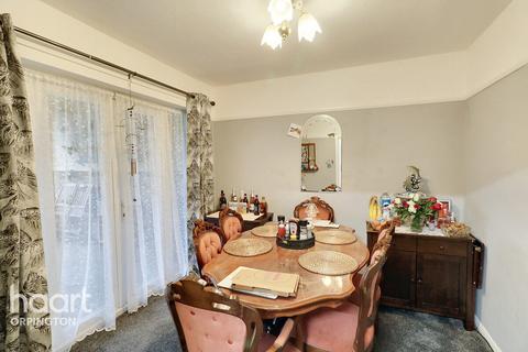116 Oakdene Road, Orpington, BR5 2AW
