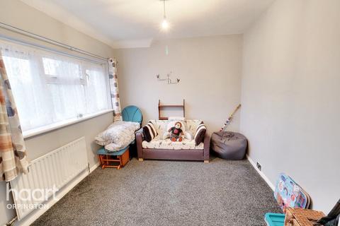 116 Oakdene Road, Orpington, BR5 2AW