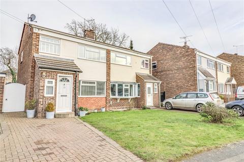 3 bedroom semi-detached house for sale - Capel Road, Rayne, CM77