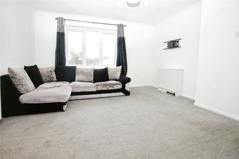 2 bedroom apartment to rent, Chestnut Court, High Road, Vange, Basildon, SS16