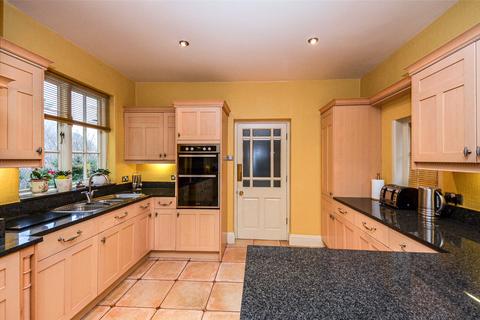 Tegfan Alexandra Park, Penmaenmawr, LL34 6YH