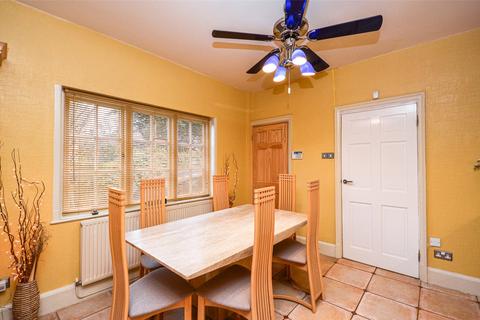 Tegfan Alexandra Park, Penmaenmawr, LL34 6YH