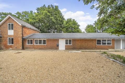 2 bedroom bungalow for sale, Forest View, Ringwood Road, Woodlands, Hampshire, SO40