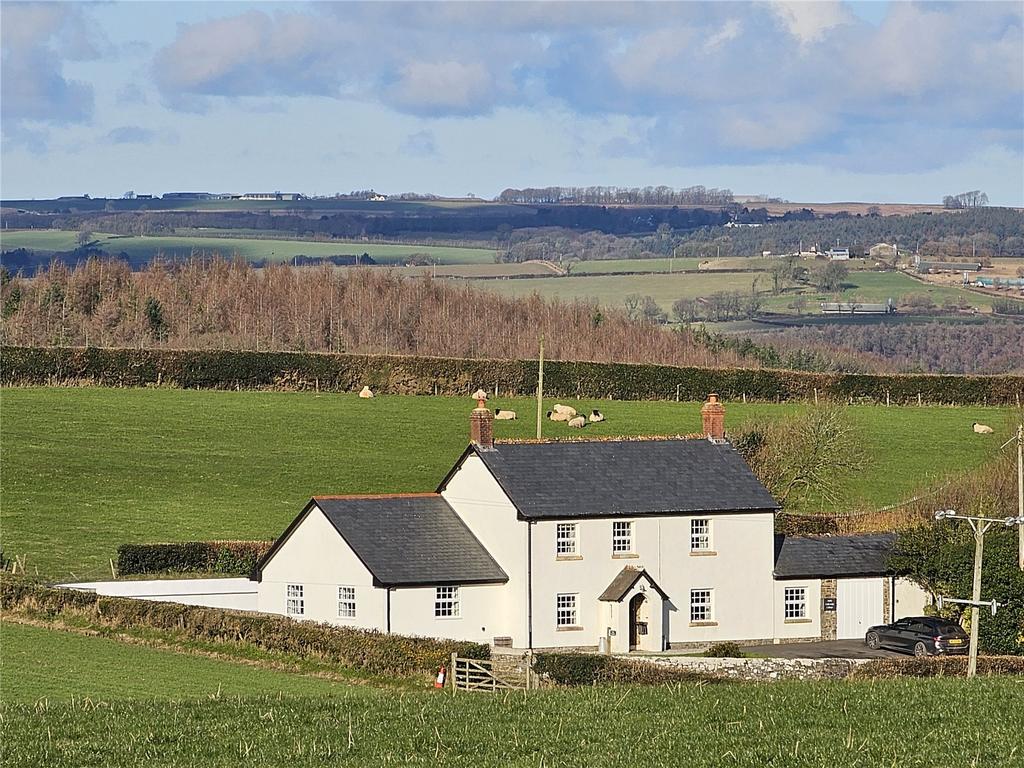 Merton, Devon 4 bed detached house for sale £650,000