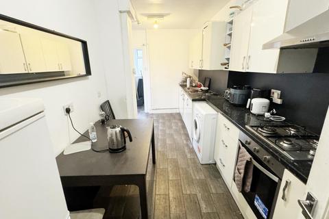 House share to rent, Westbury Avenue, Turnpike Lane, N22
