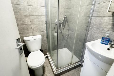 House share to rent, Westbury Avenue, Turnpike Lane, N22