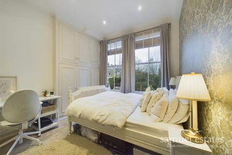 1 bedroom flat for sale, Battersea Rise, Battersea, SW11