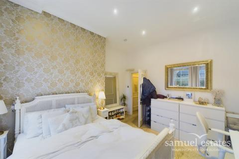 1 bedroom flat for sale, Battersea Rise, Battersea, SW11
