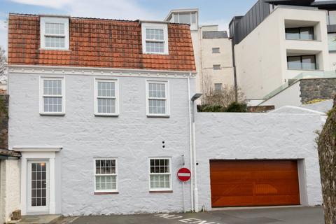 3 bedroom detached house for sale, Havelet, St. Peter Port, Guernsey