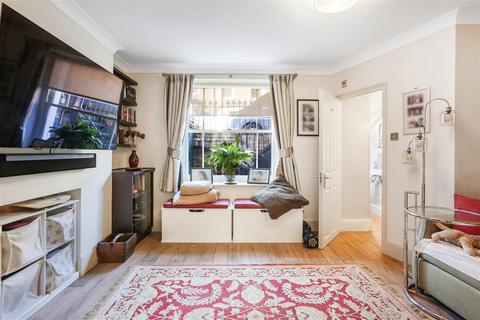 4 bedroom property for sale - Spencer Rise, London