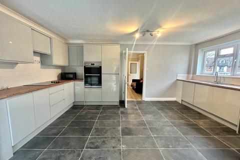 2 bedroom end of terrace house for sale, Priory Road, Hall Green
