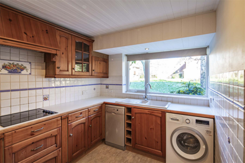 16 The Birches, Goring, Reading, RG8 9BW