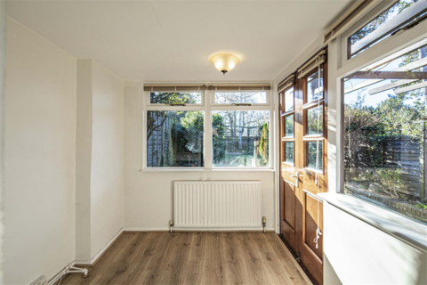 16 The Birches, Goring, Reading, RG8 9BW