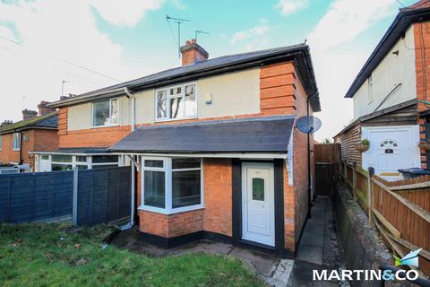 3 bedroom semi-detached house to rent, Cheverton Road, Northfield, B31