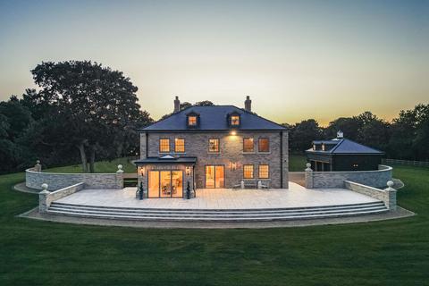 5 bedroom detached house for sale, Discover the allure of Tilney Manor