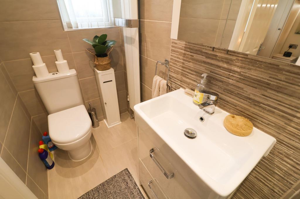 Ensuite