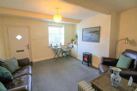 2 bedroom end of terrace house for sale, Victoria Street, Glossop SK13