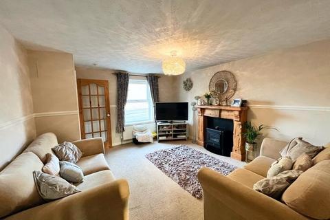 3 bedroom semi-detached house for sale, Hadfield Place, Glossop SK13