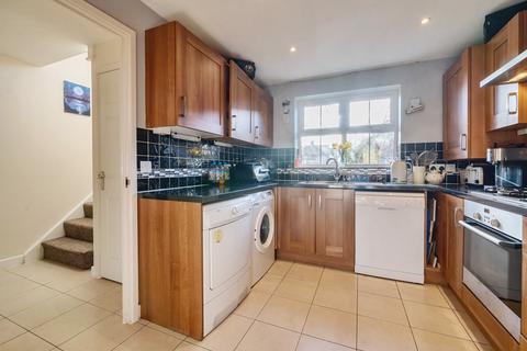 3 bedroom detached house for sale - Harwood Close, Codmore Hill, Pulborough, West Sussex