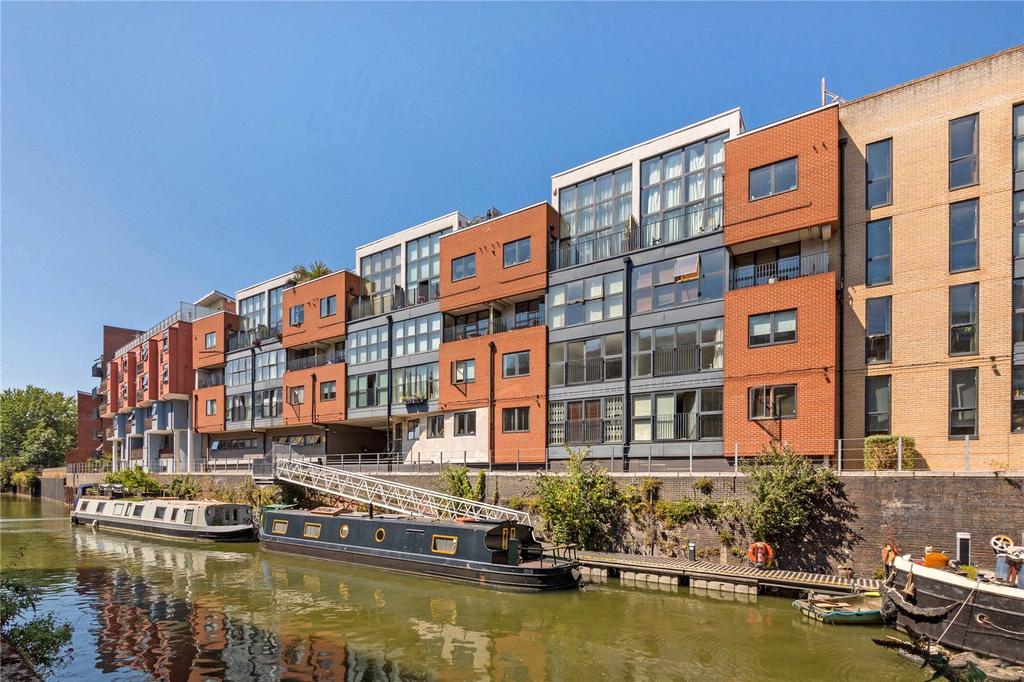 Andersens Wharf, 20 Copenhagen Place... 3 bed flat for sale £650,000