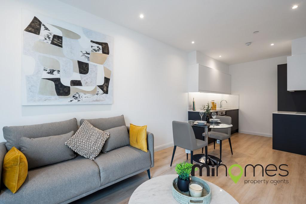 Flat 9, 7 Bath Road SL1 3 UA-7