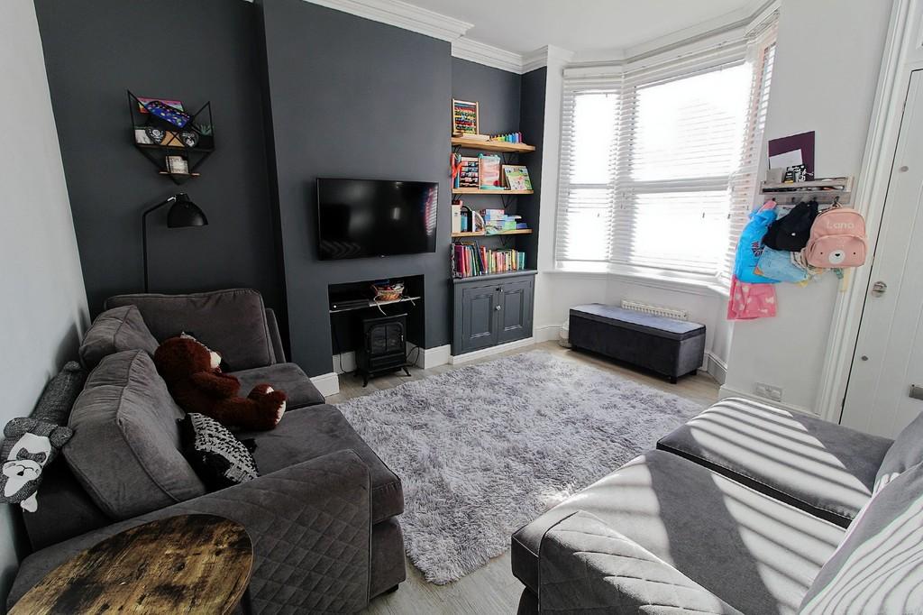 Wigston Lane, Aylestone, Leicester 2 bed semidetached house for sale