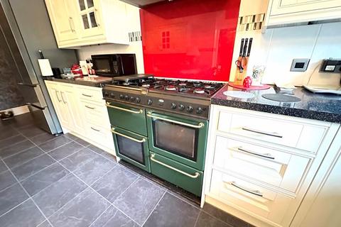 4 Croft Lane, Wirral, CH62 2DB