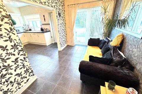4 Croft Lane, Wirral, CH62 2DB