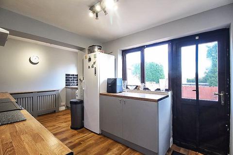 18 Bath Street, Sedgley, Dudley, DY3 1LR