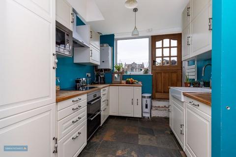 5 bedroom terraced house for sale, SPRINGFIELD ROAD