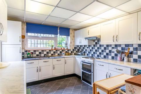 3 bedroom end of terrace house for sale, Ramillies Road, Sidcup, DA15 9HY