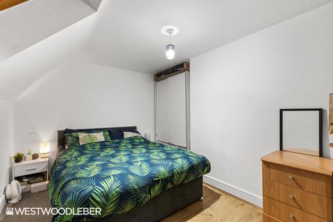undefined, Brewery Road, Hoddesdon EN11
