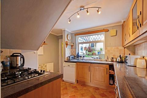 4 Gwarnick Road, Truro, TR1 2LF