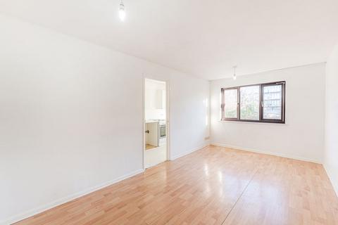 Flat 3, 48 Bakers Hill, London, E5 9HL