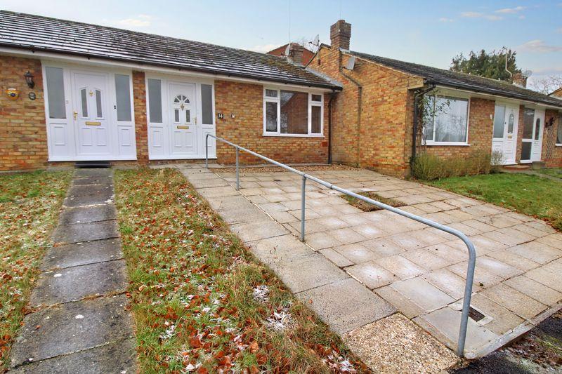 Hill, Widmer End HP15 1 bed bungalow for sale £265,000